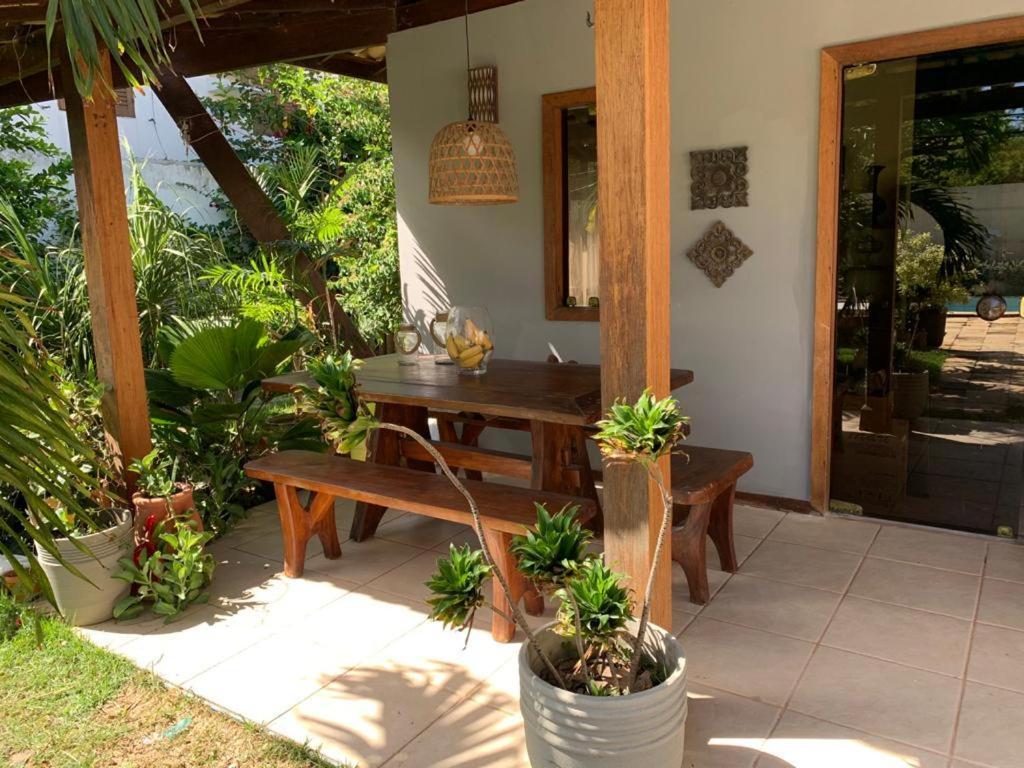 Casa De Temporada 4 Quartos Sendo 2 Suites Em Vilas Do Atlantico - 200 M Da Praia E 6 Km Da Capital Лауро-де-Фрейтас Екстер'єр фото